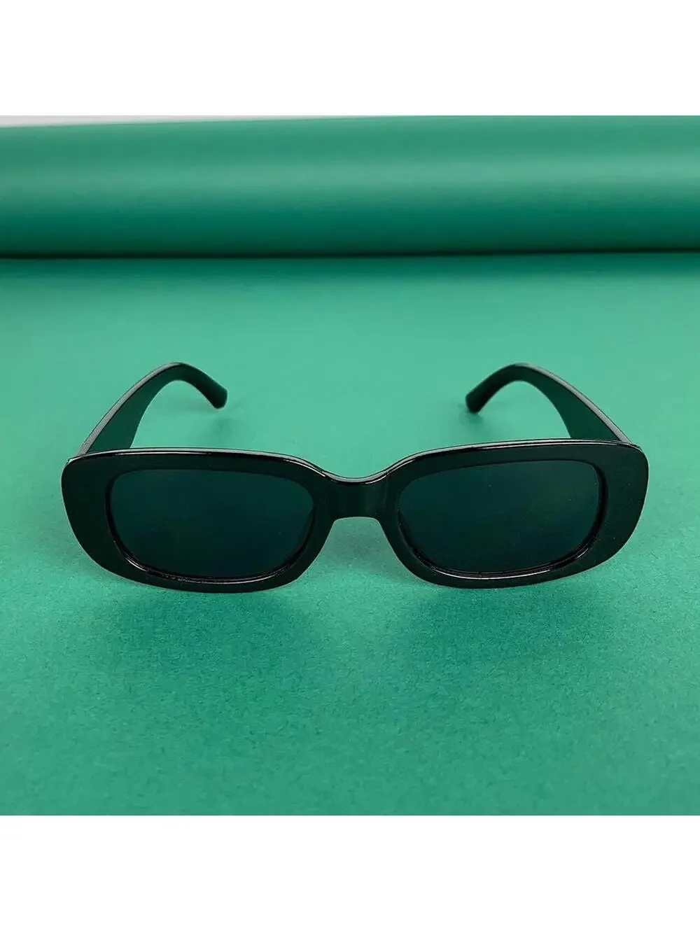 Vintage y2k style style black sunglasses. UVA UVB protection